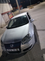 voitures-volkswagen-golf-5-2005-ferdjioua-mila-algerie