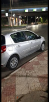 voitures-renault-clio-3-2012-oran-algerie