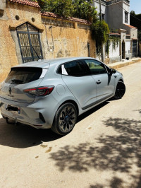 voitures-renault-clio-5-2025-alpine-maghnia-tlemcen-algerie