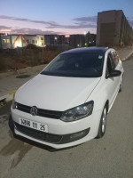 voitures-volkswagen-polo-2011-style-algerie