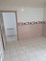 appartement-location-f5-alger-bordj-el-bahri-algerie