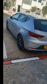 voitures-seat-leon-2019-fr-oran-algerie