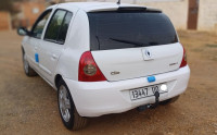 voitures-renault-clio-campus-2010-ain-defla-algerie