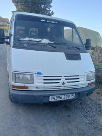 fourgon-renault-trafic-1998-draa-el-mizan-tizi-ouzou-algerie