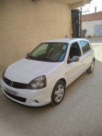 voitures-renault-clio-campus-2012-bye-ain-merane-chlef-algerie