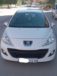 voitures-peugeot-207-2012-fennec-batna-algerie