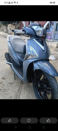 motos-et-scooters-st-sym-2023-ain-torki-defla-algerie