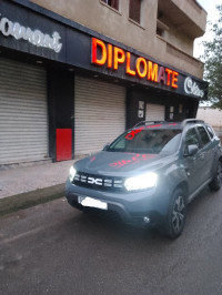 voitures-dacia-duster-2023-15-ksar-boukhari-medea-algerie