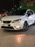 voitures-seat-ibiza-2015-black-line-bordj-bou-arreridj-algerie