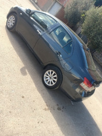 voitures-toyota-yaris-sedan-2009-ahmar-el-ain-tipaza-algerie