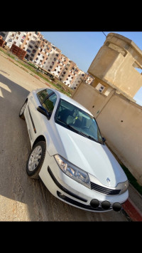 voitures-renault-laguna-2-2002-expression-kolea-tipaza-algerie