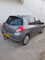 voitures-renault-clio-3-2011-night-and-day-ain-zaouia-tizi-ouzou-algerie