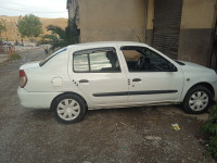 voitures-renault-clio-classique-2006-algerie