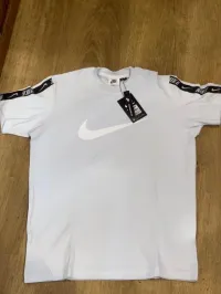 Pull nike 2023