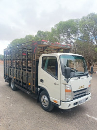 camion-1040s-jac-2016-oum-el-bouaghi-algerie