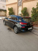 voitures-hyundai-i30-2018-toute-options-draria-alger-algerie