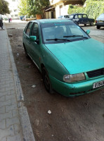 voitures-volkswagen-polo-classique-2002-baraki-alger-algerie