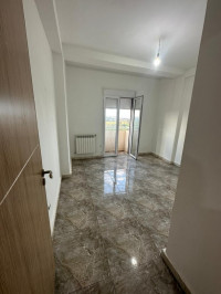 appartement-location-f4-alger-rouiba-algerie