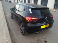 voitures-renault-clio-5-2023-rs-ligne-oran-algerie