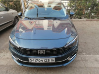 voitures-fiat-tipo-sedan-2023-life-hussein-dey-alger-algerie