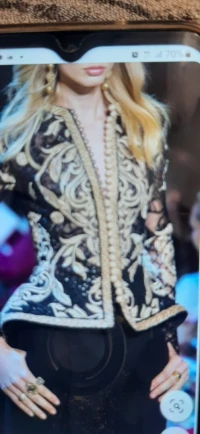 Couturiere de haute couture