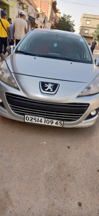 voitures-peugeot-207-2009-active-mecheria-naama-algerie