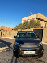 voitures-fiat-doblo-2023-mazouna-relizane-algerie