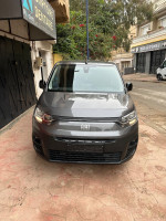 voitures-fiat-doblo-2024-italien-fouka-tipaza-algerie