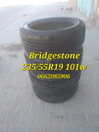 pneus-jantes-4-bridgestone-23555r19-101w-zaouia-el-abidia-touggourt-algerie