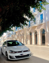 voitures-volkswagen-golf-7-2014-gti-skikda-algerie