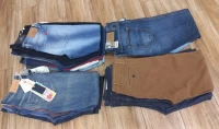 Lot 22 jeans Hommes de marque LEVIS, ONLY, OLYMPIS, JACK & JONES, CERRUTI, Aquascutum L'Indon