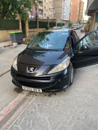 سيارات-peugeot-207-2009-دار-البيضاء-الجزائر
