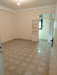 appartement-vente-f3-alger-dar-el-beida-algerie