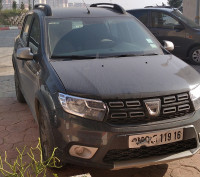 voitures-dacia-sandero-2019-stepway-restylee-alger-centre-algerie