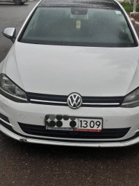 voitures-volkswagen-golf-7-2013-bleu-montion-blida-algerie