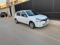 voitures-renault-clio-campus-2014-bye-cheraga-alger-algerie