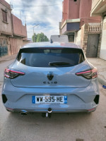 voitures-renault-clio-5-2024-alpine-chlef-algerie