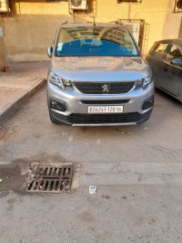 voitures-peugeot-rifter-2020-allure-reghaia-alger-algerie