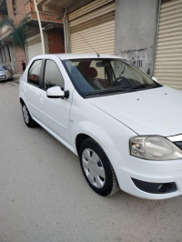 voitures-dacia-logan-2013-bouinan-blida-algerie