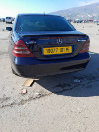 voitures-mercedes-c220-classique-2001-iferhounene-tizi-ouzou-algerie