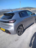 voitures-peugeot-208-2022-minar-zarza-mila-algerie