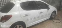 voitures-peugeot-207-2012-el-bayadh-algerie