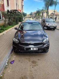 سيارات-kia-cerato-2019-باب-الزوار-الجزائر