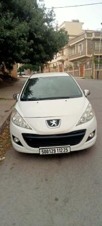 voitures-peugeot-207-2012-constantine-algerie