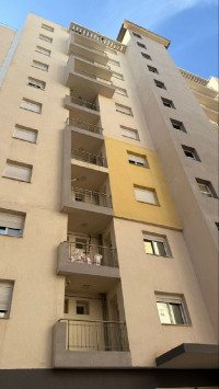 appartement-location-f4-oran-bir-el-djir-algerie