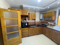 appartement-vente-f3-alger-souidania-algerie