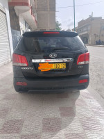 automobiles-kia-sorento-2010-tebessa-algerie