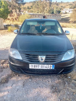 voitures-dacia-logan-2011-اسونس-terrai-bainem-mila-algerie