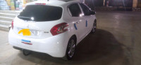 voitures-peugeot-208-2014-active-tlemcen-algerie