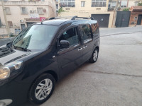 voitures-renault-kangoo-2017-privilege-plus-tizi-ouzou-algerie